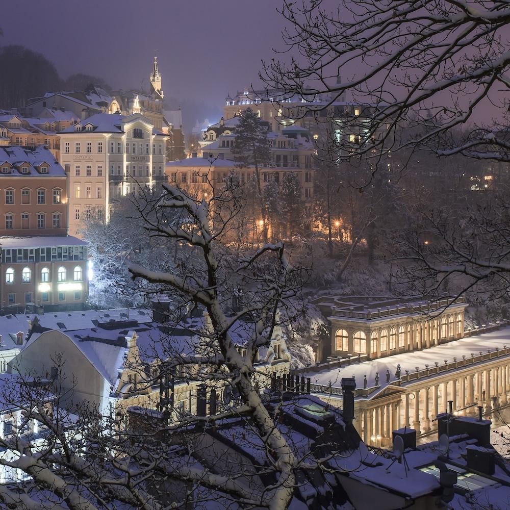 Hotel Ontario Карловы Вары Экстерьер фото